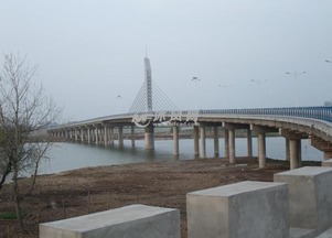 新建涡河四桥施工图 主桥上部结构采用独塔斜拉桥 总长566米